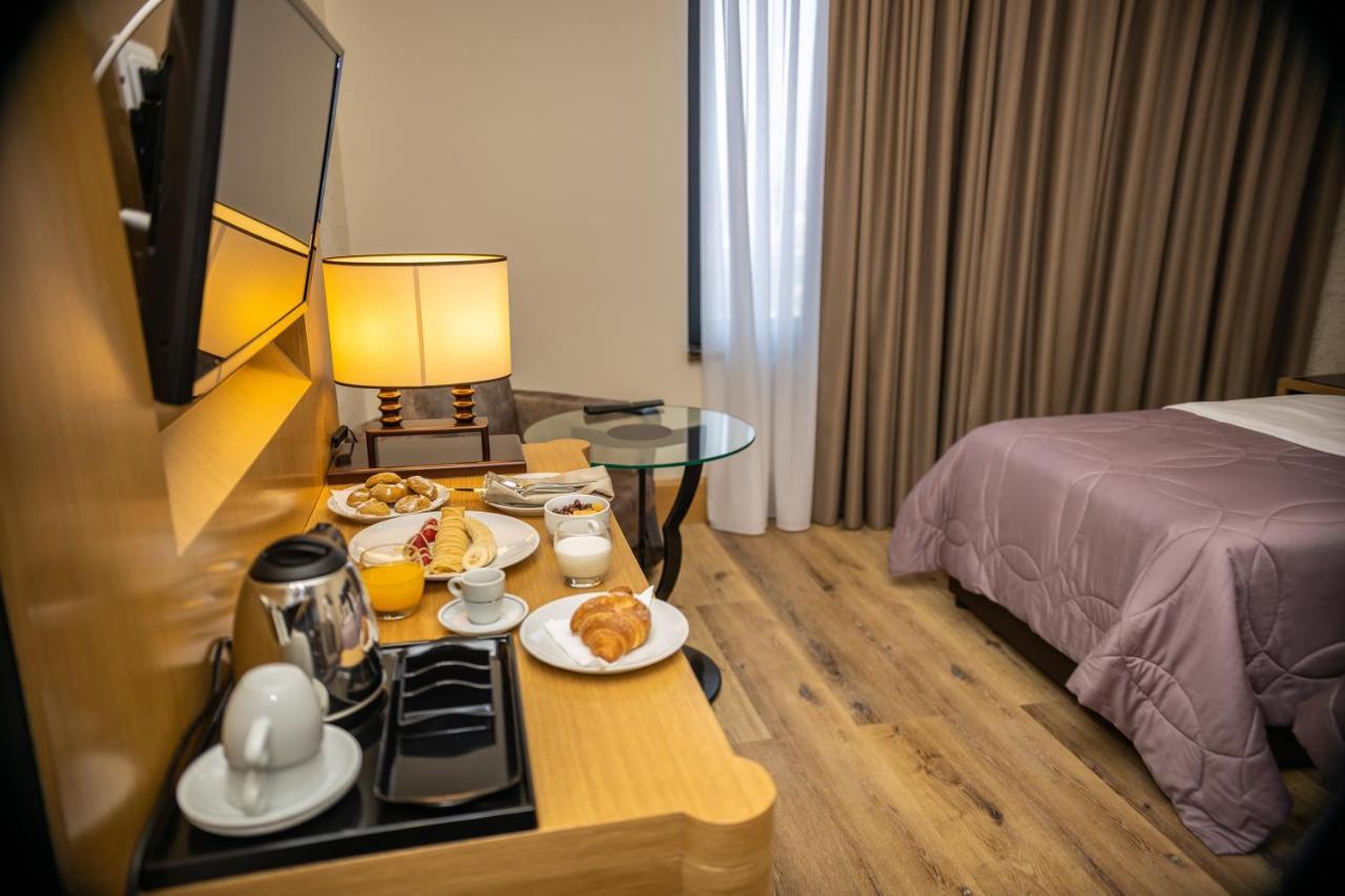 Hotel Golden Palace Shkodër Eksteriør bilde