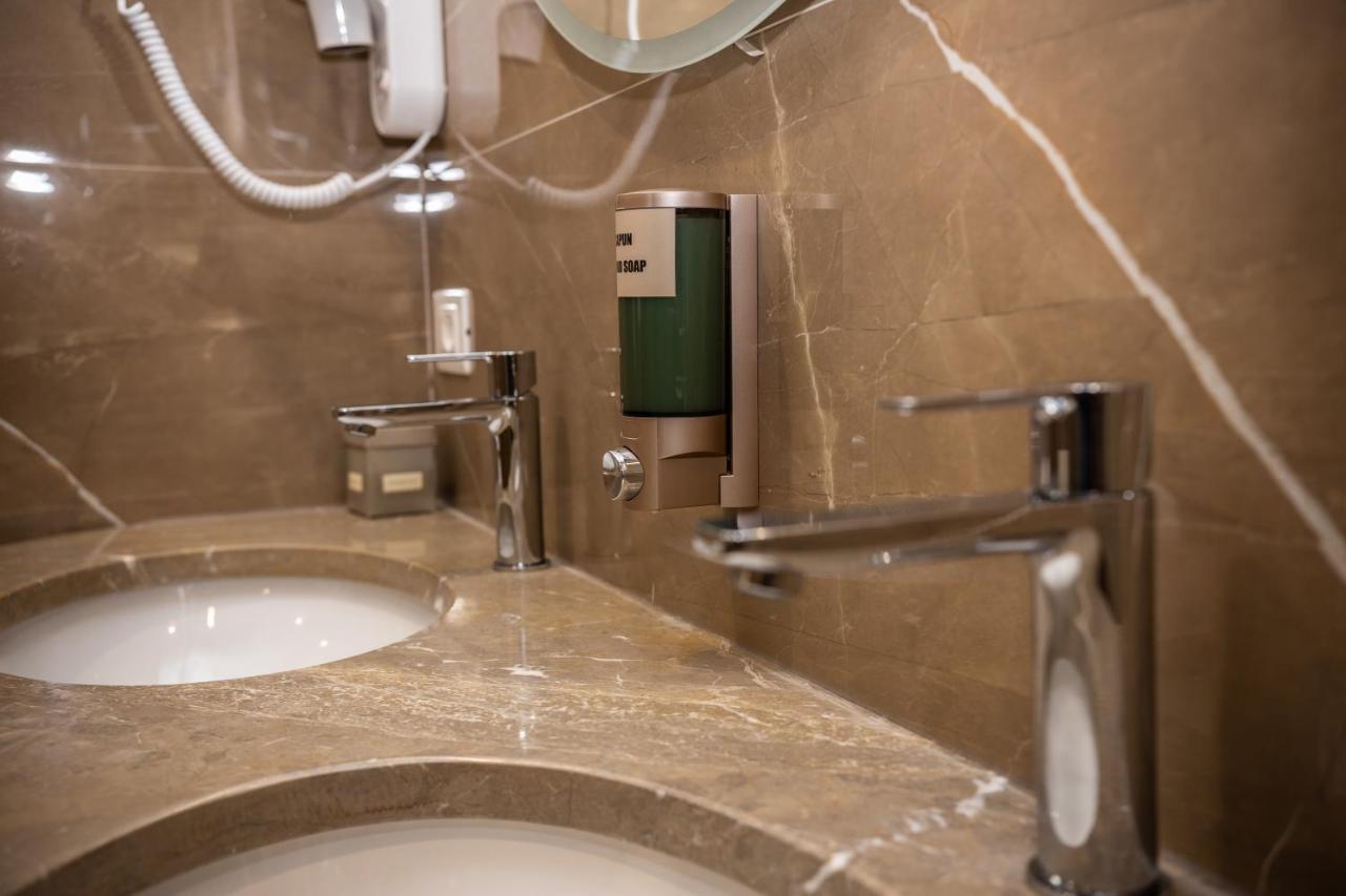 Hotel Golden Palace Shkodër Eksteriør bilde
